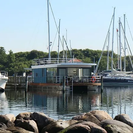 Botel Hausboot Fjordblik