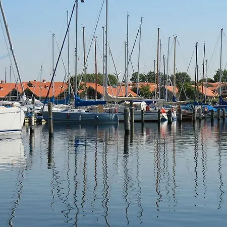 Hausboot Fjordblik Kollund Osterskov